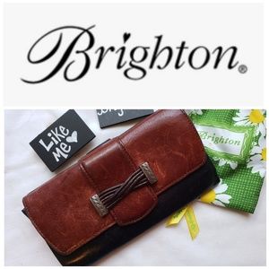 Brighton wallet